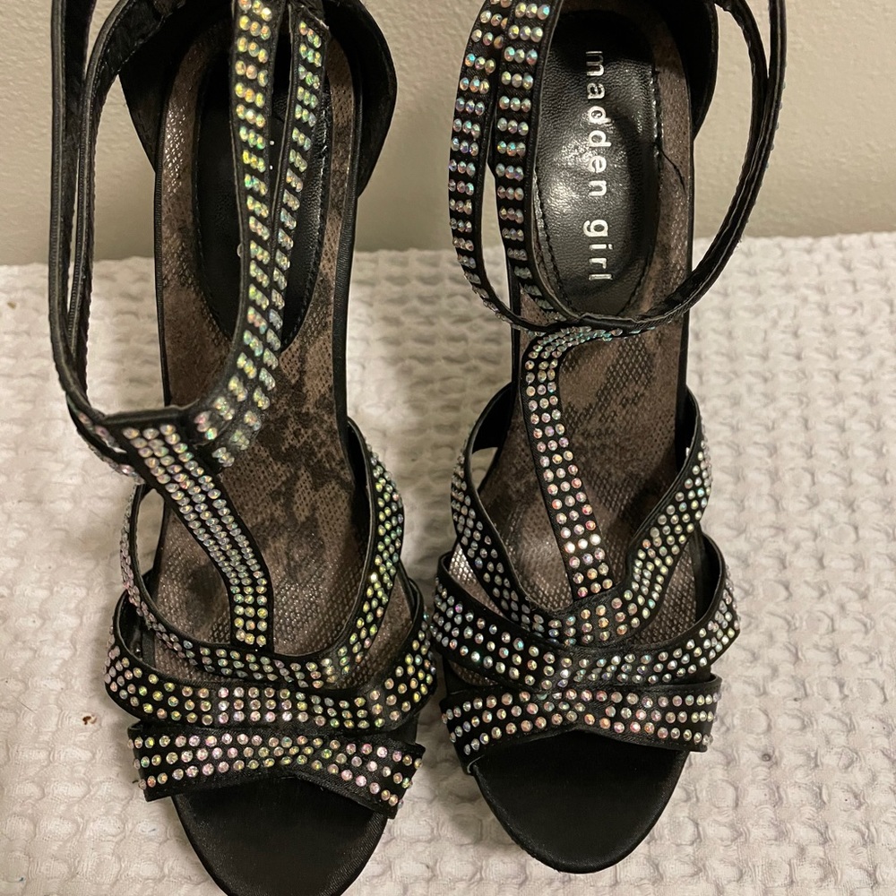 Madden Girl heels size 8.5